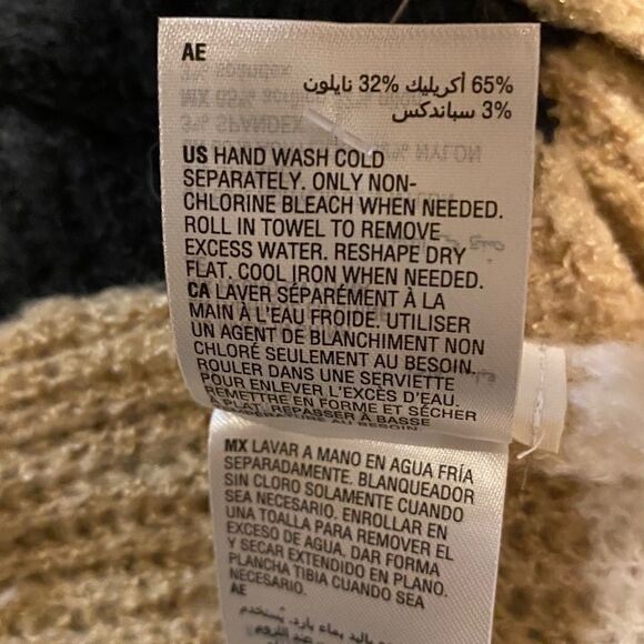 Style Co Black White Tan Knit Rib Colorblock Striped Muffler Scarf One Size NWT - Picture 4 of 4